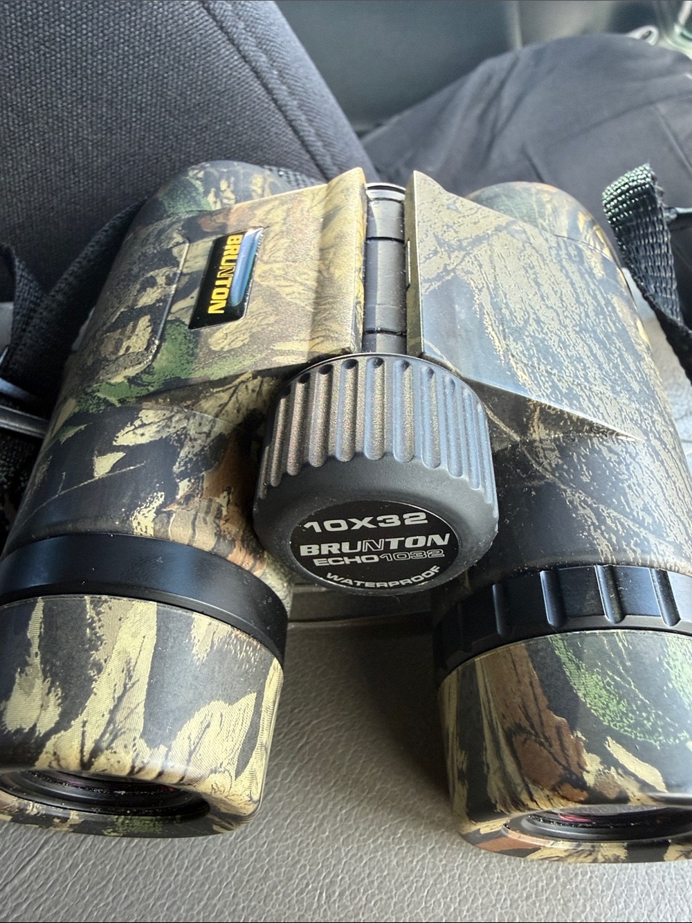 10x32 Brunton Echo 1032 Camo Binoculars - Waterproof